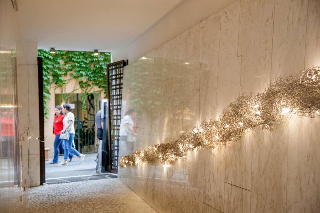 Maison Roma Piazza Di Spagna Una Esperienze Luaran gambar
