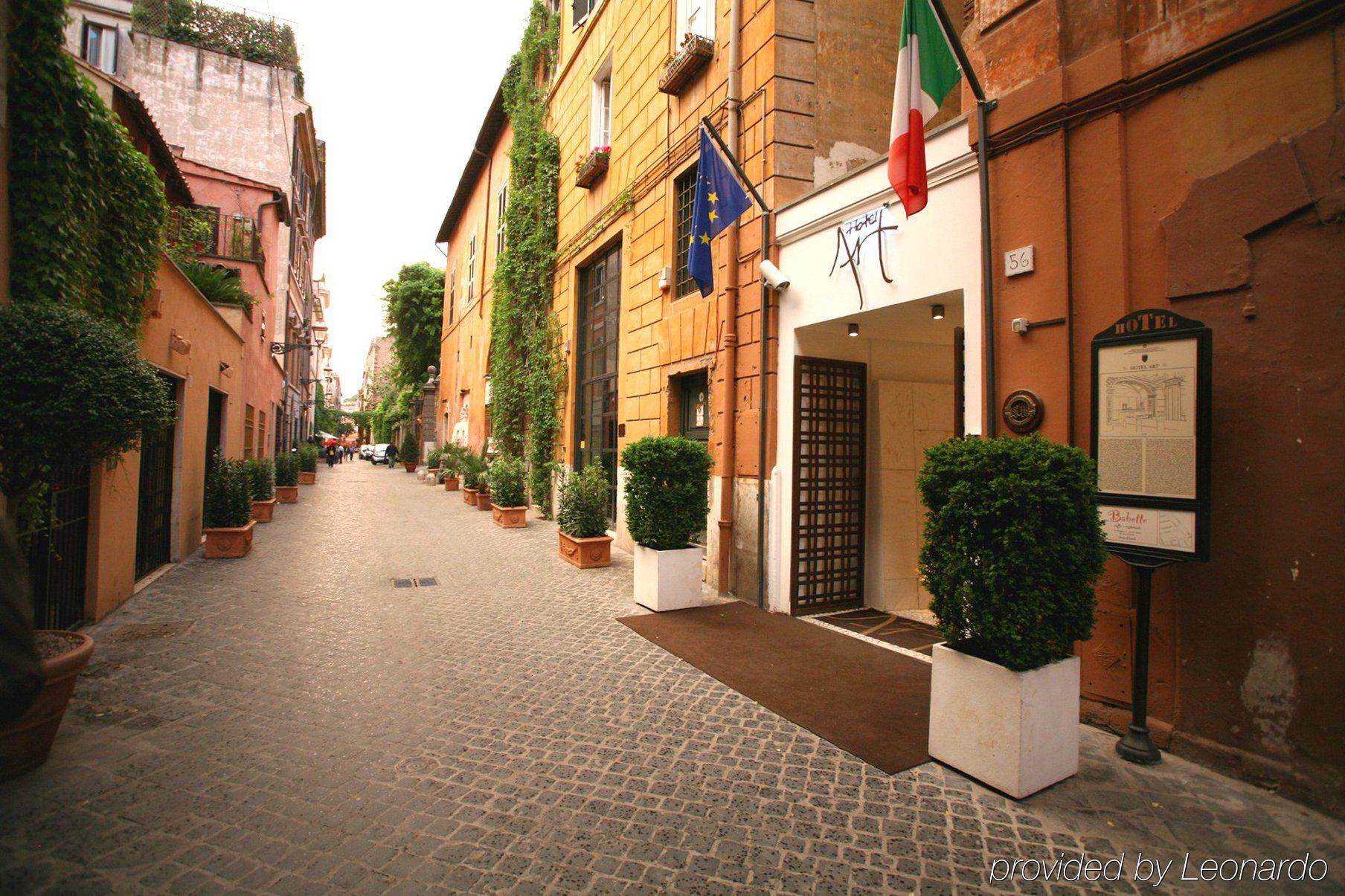 Maison Roma Piazza Di Spagna Una Esperienze Luaran gambar