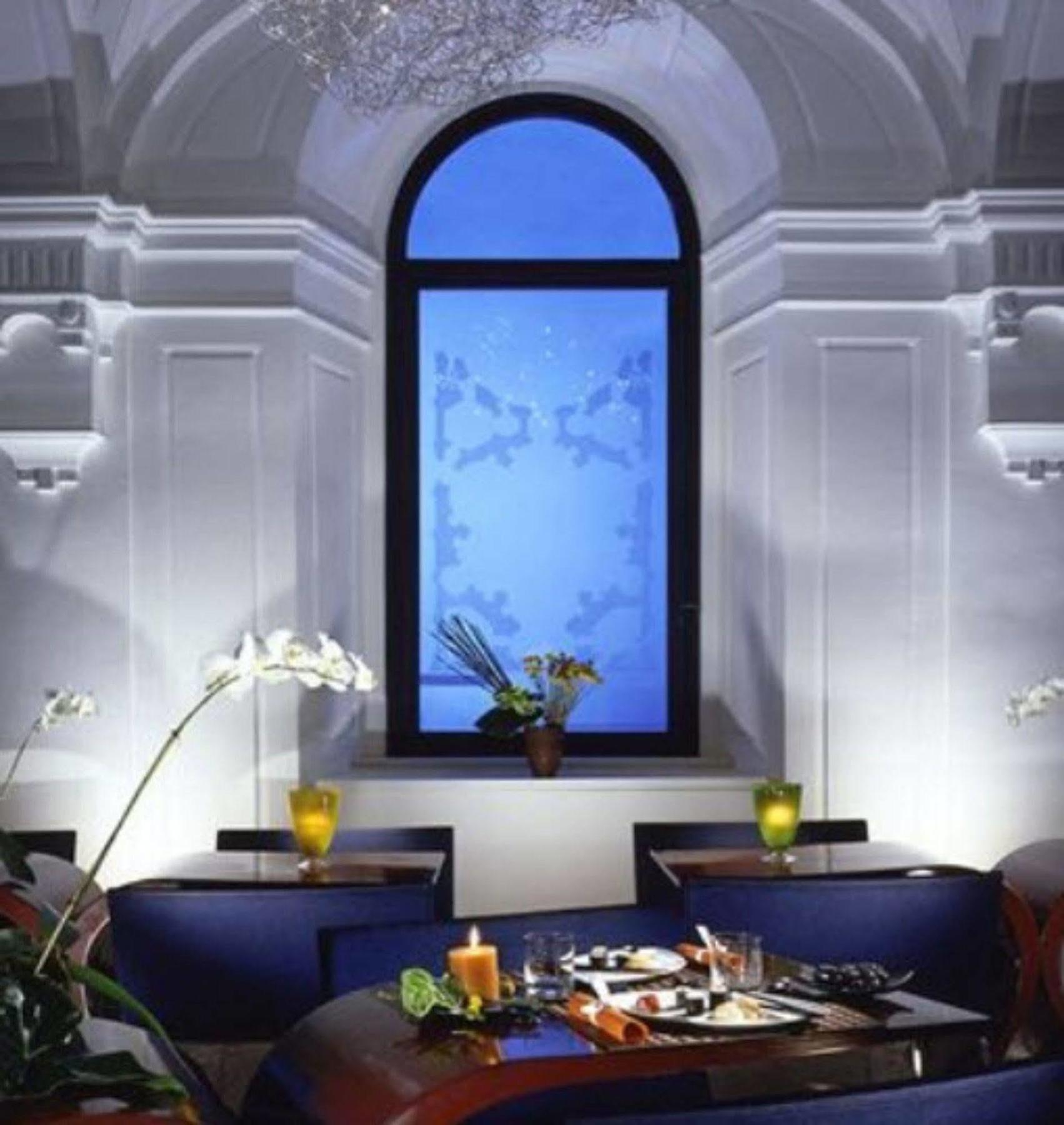 Maison Roma Piazza Di Spagna Una Esperienze Restoran gambar